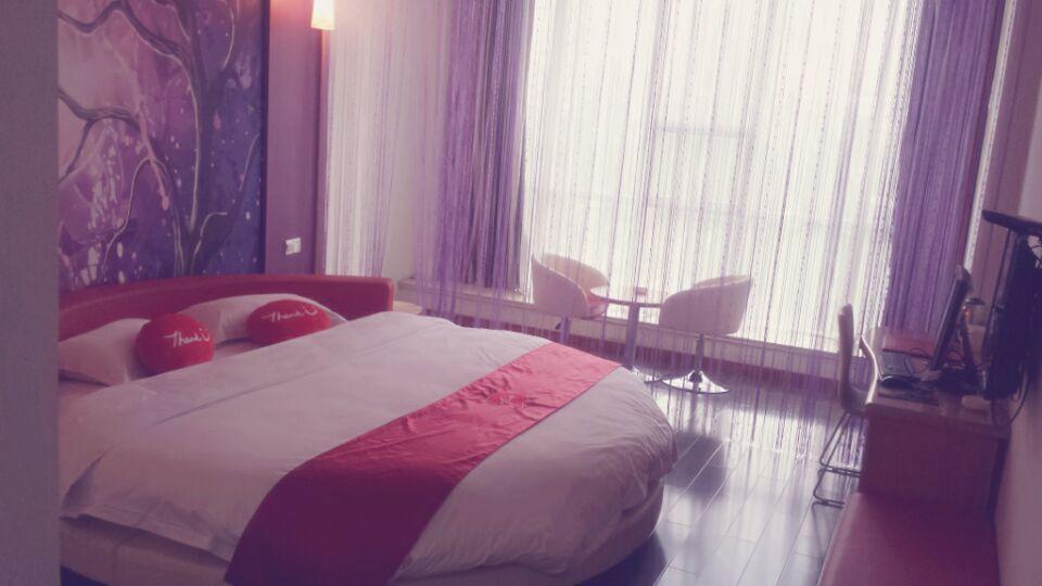 Thank Inn Chain Hotel Shanxi Lvliang Lishi Beichuanghe Road Luliang  Exterior photo
